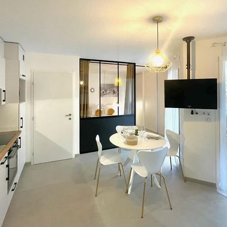 Le Quartz Tresum In A Modern Residence Near The Lake Garage Included Анси Екстериор снимка